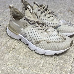mens sorrel tennis shoes